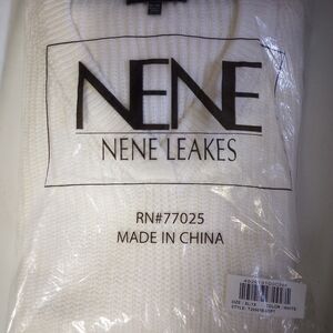 Women's short sleeve sweater